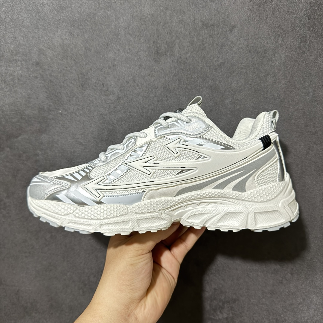 图片[2]-【公司级】Off-White OW Be Right Back 最新款跑鞋 复古休闲鞋 性价比正确版 原楦原纸板数据开发 #鞋面采用3d立体打印和多种材料拼接而成#防滑耐磨透气性轻便跑鞋 作为曾经爆火 并且定位奢潮领域的标志性品牌 Off-White 仍需要不断更新符合当下潮流时尚的复古运动鞋款，以期收获基本盘消费者的关注 此次更新的 Off-White 新款运动鞋将经典复古老爹鞋细节设计更加夸张化 并将标志性箭头设计置于显著位置 除此之外 整个系列的色彩搭配也可谓纷繁多样 总有一款适合你 尺码：40-45-选品中心