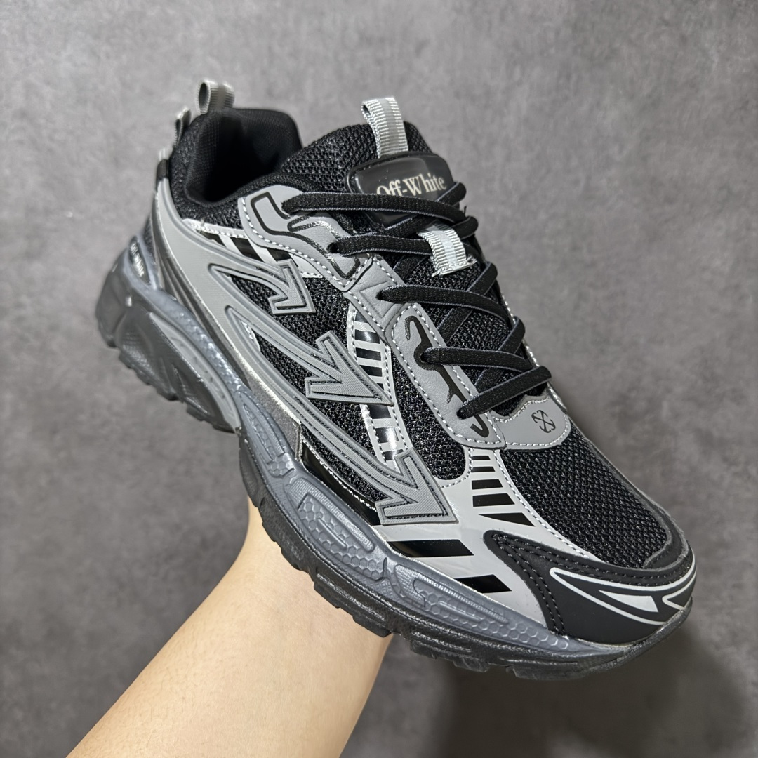 图片[3]-【公司级】Off-White OW Be Right Back 最新款跑鞋 复古休闲鞋 性价比正确版 原楦原纸板数据开发 #鞋面采用3d立体打印和多种材料拼接而成#防滑耐磨透气性轻便跑鞋 作为曾经爆火 并且定位奢潮领域的标志性品牌 Off-White 仍需要不断更新符合当下潮流时尚的复古运动鞋款，以期收获基本盘消费者的关注 此次更新的 Off-White 新款运动鞋将经典复古老爹鞋细节设计更加夸张化 并将标志性箭头设计置于显著位置 除此之外 整个系列的色彩搭配也可谓纷繁多样 总有一款适合你 尺码：40-45-选品中心