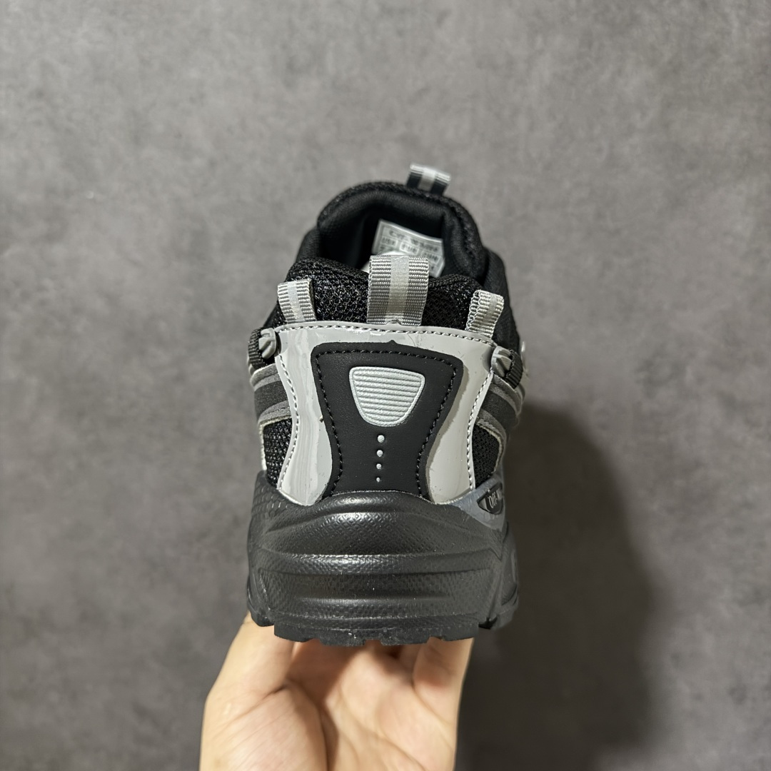 图片[4]-【公司级】Off-White OW Be Right Back 最新款跑鞋 复古休闲鞋 性价比正确版 原楦原纸板数据开发 #鞋面采用3d立体打印和多种材料拼接而成#防滑耐磨透气性轻便跑鞋 作为曾经爆火 并且定位奢潮领域的标志性品牌 Off-White 仍需要不断更新符合当下潮流时尚的复古运动鞋款，以期收获基本盘消费者的关注 此次更新的 Off-White 新款运动鞋将经典复古老爹鞋细节设计更加夸张化 并将标志性箭头设计置于显著位置 除此之外 整个系列的色彩搭配也可谓纷繁多样 总有一款适合你 尺码：40-45-选品中心