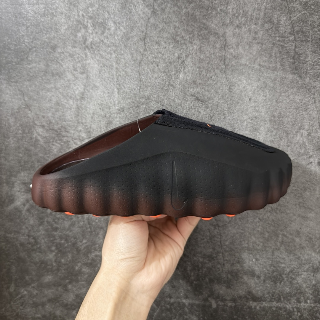 【XP纯原】Nike Mind 001 神经科学足底按摩包头拖鞋 棕铜色 IR2175-200 同源ZP原材 匠心打造 🔹原厂MD一体发泡大底：全套原模开版，渐变雾面哑光喷漆，柔软回弹和ZP完全一致。 🔹22颗独立PEBAX泡棉按摩底：黑科技活塞式按摩脚感，踩下去的Q弹感和ZP无差。 🔹正确组合大底：鞋头前后跟橡胶贴片，耐磨防滑，细节还原到每一处。 🔹高还原细节：TPU电镀银Swoosh、针织透气鞋舌、高弹原鞋垫，清洁度拉满。 货号： IR2175-400 尺码：36 36.5 37.5 38 38.5 39 40 40.5 41 42 42.5 43 44 44.5 45 46 47.5 48.5 49.5 50.5 ⚠️尺码提示：偏小一码，建议拍大一码，脚感更舒适。-选品中心