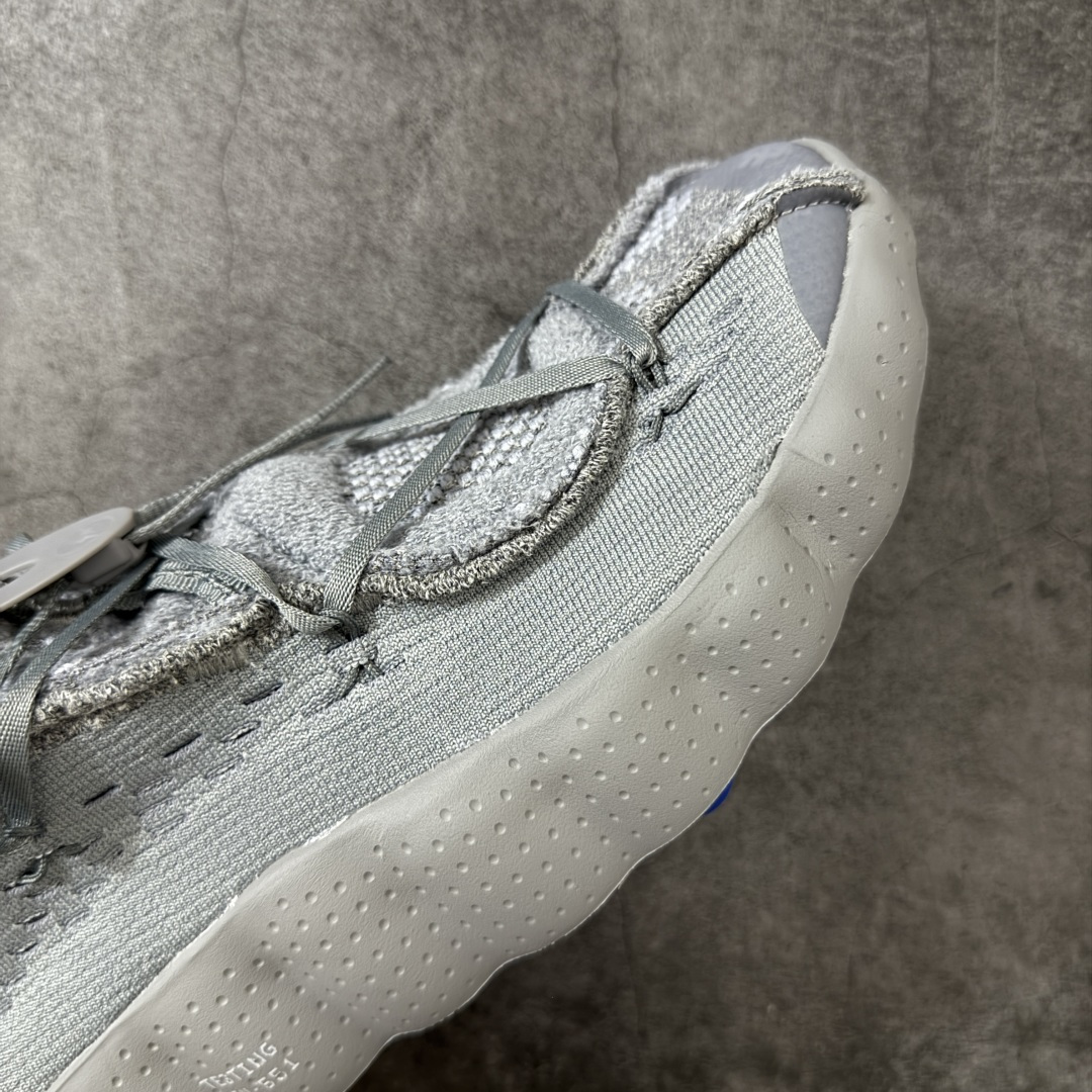 图片[6]-【纯原神版】Fragment Design x NK Mind 002 藤原浩联名 足底按摩舒适运动休闲训练鞋 灰色 IQ8504-001 全套原厂楦头原纸板数据档案 历时四个月倾力打造 原厂0937机台Flyknit飞织工艺 鞋面针织密度弹性完美同步原鞋 工艺同步公司 原厂压底模 加固按摩单元 防止颗粒松动 原装TUP鞋扣 亮黑后跟条 白色字体采用工业级丝网印刷（丝印）工艺 字体边缘锐利清晰 笔画粗细均匀 没有毛边或晕染 依旧延续Mind系列的标志性外观 采用黑色Flyknit鞋面 并用到拼接结构和外露缝线强调设计感 鞋底依旧配备22个皇家蓝独立泡棉按摩球 鞋底的FRAGMENT经典标语也同样保留其中 还在鞋舌加入了一块印有闪电章的特殊提环 来进一步表明联名身份 正常尺码 尺码：36 36.5 37.5 38 38.5 39 40 40.5 41 42 42.5 43 44 44.5 45 46-选品中心