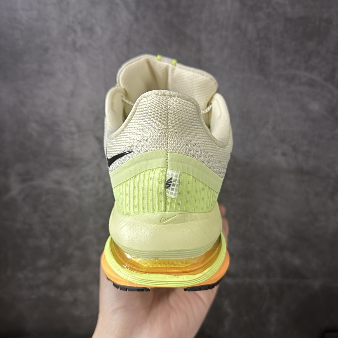 Nike Pegasus Premium SE 舒适百搭减震防滑耐磨透气 低帮跑步鞋简约又不失活力，上脚