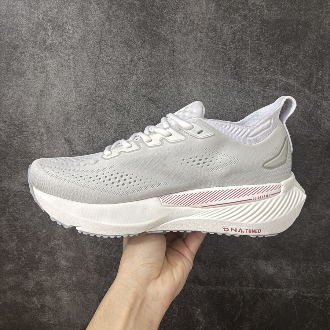 图片[2]-【BT纯原】Brooks Glycerin 23 布鲁克斯甘油 男女同款 正宗发泡超临界跑鞋 鞋面透气网眼 穿着舒适四季能穿 鞋面采用原厂甲卡梭织布此工艺只有DG那边才能做好 中底采用 DNA Tuned 超临界发泡 前掌DNA FLASH V2 抓地防滑耐磨 轻量竞速 日常跑步/马拉松/通勤最适合不过 超临界：核心特点 材质与脚感：采用EVA与TPU混合的超临界发泡材料，脚感软弹，回弹比Ortholite更快，重量更轻（单只约150克），能有效提升能量回馈，目前算最核心的中底！ ​采用原厂1：1 原盒原标 原厂欧索奈鞋垫 一切细节 做工以及脚感均做到完美还原 欢迎品鉴💪 尺码：35.5 36 36.5 37.5 38 38.5 39 40 40.5 41 42 42.5 43 44 44.5 45 46 46.5 47.5-选品中心