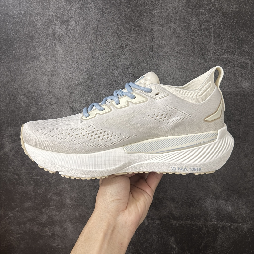 图片[2]-【BT纯原】Brooks Glycerin 23 布鲁克斯甘油 男女同款 正宗发泡超临界跑鞋 鞋面透气网眼 穿着舒适四季能穿 鞋面采用原厂甲卡梭织布此工艺只有DG那边才能做好 中底采用 DNA Tuned 超临界发泡 前掌DNA FLASH V2 抓地防滑耐磨 轻量竞速 日常跑步/马拉松/通勤最适合不过 超临界：核心特点 材质与脚感：采用EVA与TPU混合的超临界发泡材料，脚感软弹，回弹比Ortholite更快，重量更轻（单只约150克），能有效提升能量回馈，目前算最核心的中底！ ​采用原厂1：1 原盒原标 原厂欧索奈鞋垫 一切细节 做工以及脚感均做到完美还原 欢迎品鉴💪 尺码：35.5 36 36.5 37.5 38 38.5 39 40 40.5 41 42 42.5 43 44 44.5 45 46 46.5 47.5-选品中心