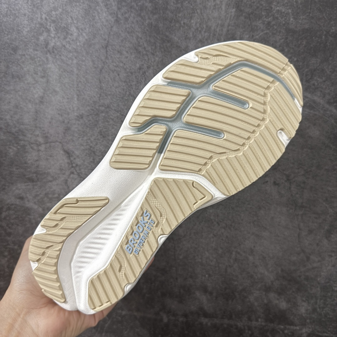 图片[9]-【BT纯原】Brooks Glycerin 23 布鲁克斯甘油 男女同款 正宗发泡超临界跑鞋 鞋面透气网眼 穿着舒适四季能穿 鞋面采用原厂甲卡梭织布此工艺只有DG那边才能做好 中底采用 DNA Tuned 超临界发泡 前掌DNA FLASH V2 抓地防滑耐磨 轻量竞速 日常跑步/马拉松/通勤最适合不过 超临界：核心特点 材质与脚感：采用EVA与TPU混合的超临界发泡材料，脚感软弹，回弹比Ortholite更快，重量更轻（单只约150克），能有效提升能量回馈，目前算最核心的中底！ ​采用原厂1：1 原盒原标 原厂欧索奈鞋垫 一切细节 做工以及脚感均做到完美还原 欢迎品鉴💪 尺码：35.5 36 36.5 37.5 38 38.5 39 40 40.5 41 42 42.5 43 44 44.5 45 46 46.5 47.5-选品中心