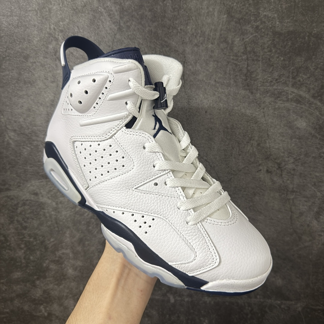 图片[3]-【原厂版本】Air Jordan AJ6 Retro 白蓝 海军蓝 CT8529-141 耗时半年巨作 全套原纸板楦头开发 确保原汁原味 完美呈现六代版型 一比一鞋头弧度高度鞋身弧度 数据细节工艺流程均保持一致 定制优质皮料 完美鞋型匹配公司货 正确TPU鞋舌锁扣 最新原厂底模 大底卡色咬花完美 鞋柜必备鞋款 终端现货供应 尺码：40 40.5 41 42 42.5 43 44 44.5 45 46 47.5-选品中心