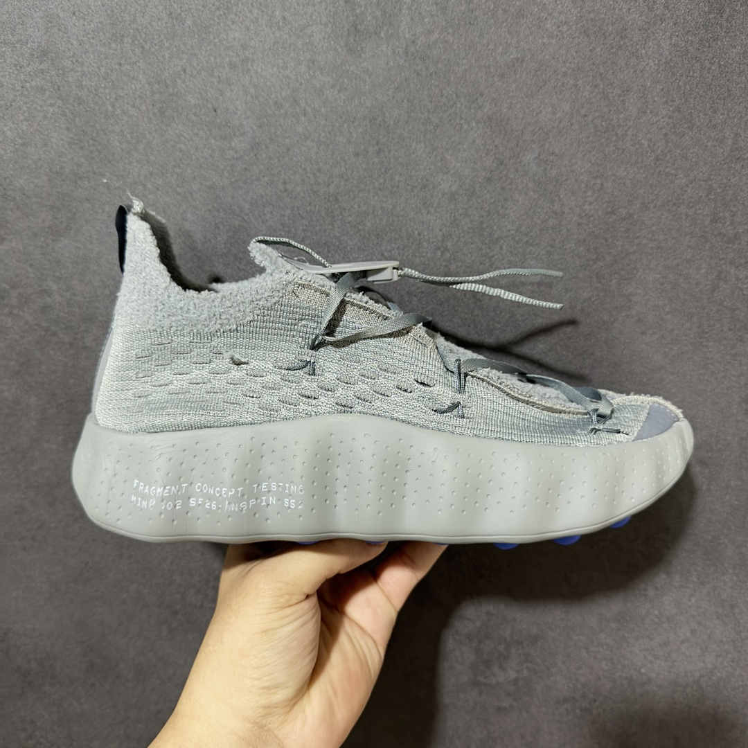 【公司级】Nike x Fragment Mind 002 神经科学足底按摩鞋 IQ8504-001 #从神经科学中汲取灵感 鞋面采用穿孔透气织物材质 鞋底22个独立泡棉节点 科技感满满。 尺码:36 36.5 37.5 38 38.5 39 40 40.5 41 42 42.5 43 44 44.5 45-选品中心