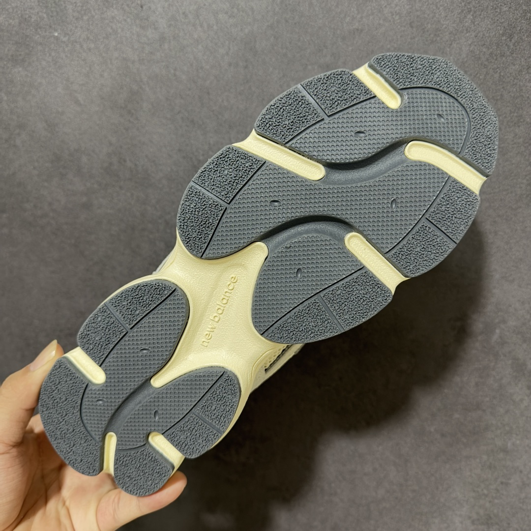 图片[9]-【公司级】New Balance 6031系列 新百伦 低帮复古老爹风休闲运动跑步鞋 New Balance 在不同配色上其鞋面材质呈现不同感觉 无论是运动风抑或是高级质感 都让人能够有更多种选择 货号：M6031HK 尺码：36 37 37.5 38 38.5 39.5 40 40.5 41.5 42 42.5 43 44 45-选品中心