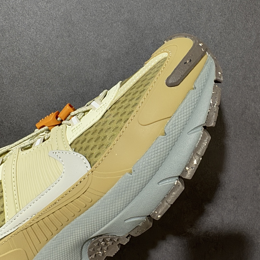 图片[8]-【公司级】Nike Zoom Vomero Roam 耐克 复古休闲运动慢跑鞋 采用环保纤维革饰片组合网眼布鞋面材质 升级正确后跟TPU加固 耐弯折热塑框架支撑鞋身 中底搭载EVA轻量缓震 货号：IM6671-223 尺码：36 36.5 37.5 38 38.5 39 40 40.5 41 42 42.5 43 44 45-选品中心