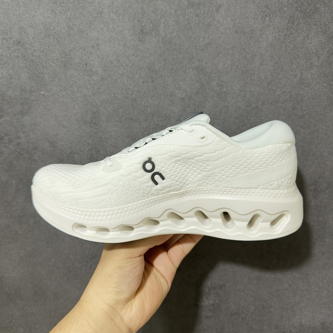图片[2]-【公司级】昂跑On Cloudtilt 新品男女同款缓震徒步鞋厚底增高运动老爹鞋 云模块高弹eva十橡胶组合，缓震回弹双效合一，抓地力及耐磨性兼备原装进口织物鞋面，厚实兼备透气性，同步原版高频压印及压胶处理，3m反光加持缓震性能提升：cloudtilt 2.0采用了先进的缓震技术，能够有效减少跑步时对关节的冲击，保护运动者的健康。其独特的缓震系统设计能够提供稳定的支撑，确保跑者在跑道上尽情释潜能。 这款运动鞋注重透气性和舒适性，采用轻盈透气的材料，确保双脚在奔跑中感受自由和快感。紧密贴合脚型的设计，提供稳定的支撑，让跑者在奔跑中更加自如。 尺码：36-45无半码-选品中心