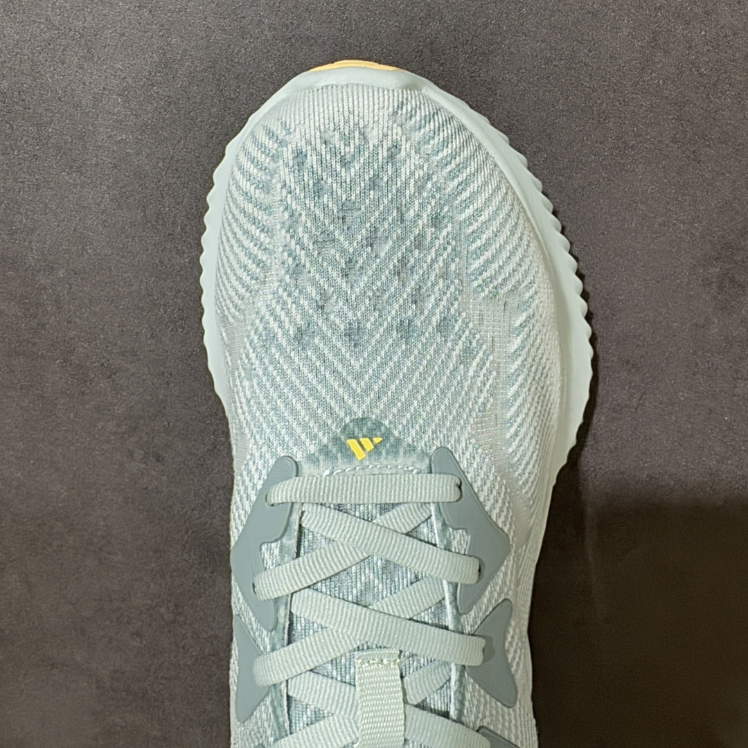 图片[5]-【公司级】adidas AlphaBounce Beyond 舒适 低帮 休闲跑步鞋 男女同款 CG4368 Bounce中底，回弹buff拉满，Bounce中底带来持续能量反馈，落地软弹不卸力，每一步都像踩在云朵上，跑跳、久走都不累脚。 一体织透气网布，兼顾包裹性与透气性，告别闷汗黏脚，脚感轻盈到几乎“无负担”。 波浪纹橡胶大底，抓地力拉满，耐磨防滑，无论是柏油路还是湿滑地面，都能稳步前行。 尺码：36 36.5 37 38 38.5 39 40 40.5 41 42 42.5 43 44 44.5 45-选品中心