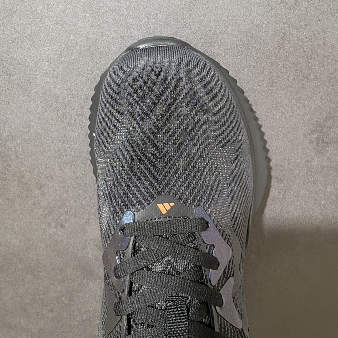 图片[5]-【公司级】adidas AlphaBounce Beyond 舒适 低帮 休闲跑步鞋 男女同款 CG4362 Bounce中底，回弹buff拉满，Bounce中底带来持续能量反馈，落地软弹不卸力，每一步都像踩在云朵上，跑跳、久走都不累脚。 一体织透气网布，兼顾包裹性与透气性，告别闷汗黏脚，脚感轻盈到几乎“无负担”。 波浪纹橡胶大底，抓地力拉满，耐磨防滑，无论是柏油路还是湿滑地面，都能稳步前行。 尺码：36 36.5 37 38 38.5 39 40 40.5 41 42 42.5 43 44 44.5 45-选品中心