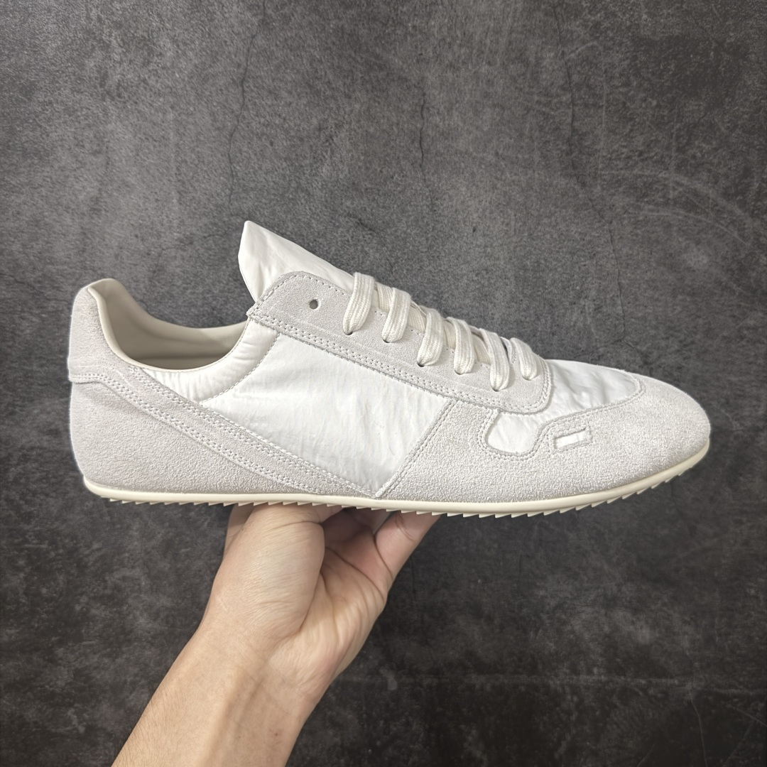 【莞产G版】瑞克·欧文斯Rick Owens Concordians Minimal Sneaker RO 康科迪亚低帮系列高街经典薄底风休闲运动鞋 男女鞋广东原产,配置硬实飞机翻盖礼盒(附赠棉布托购物袋一个!!)#升级原楦原纸版开发版型#采用软质纤维革组合细腻头层小牛皮革鞋面材质#全新数据开发奶香型TPU锯齿纹耐磨橡胶鞋底❗ 尺码：36-46-选品中心