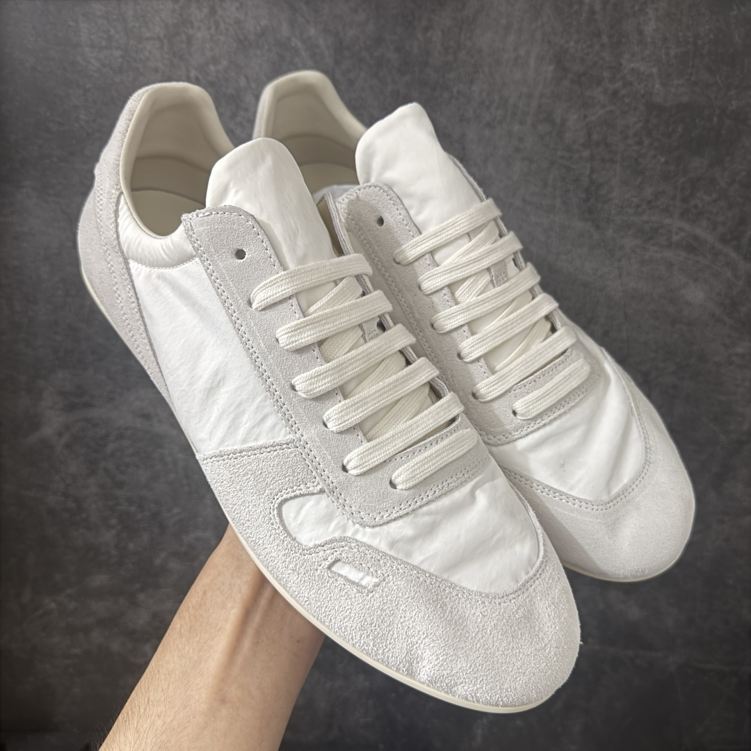 【莞产G版】瑞克·欧文斯Rick Owens Concordians Minimal Sneaker RO 康科迪亚低帮系列高街经典薄底风休闲运动鞋 男女鞋广东原产,配置硬实飞机翻盖礼盒(附赠棉布托购物袋一个!!)#升级原楦原纸版开发版型#采用软质纤维革组合细腻头层小牛皮革鞋面材质#全新数据开发奶香型TPU锯齿纹耐磨橡胶鞋底❗ 尺码：36-46-选品中心