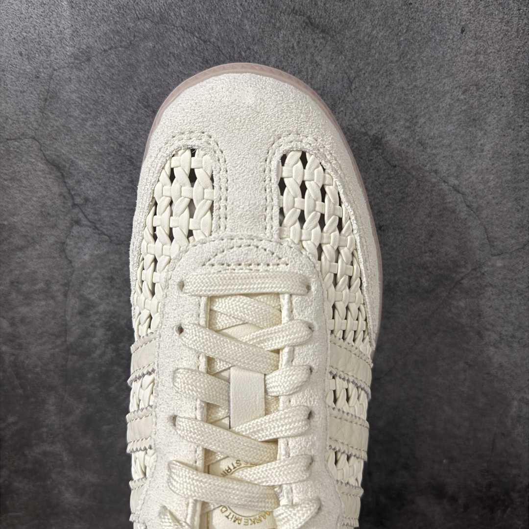 图片[5]-【渠道纯原】桑巴德训拖鞋一脚蹬 adidas originals Samba OG MULE 包头拖鞋 KH7719 浅米色 口碑大厂出品 品控大底版型不断改良更新 全套原纸板楦头开发 确保原汁原味 完美呈现桑巴版型 一比一鞋头弧度高度鞋身弧度 原厂头层皮料 细节品控鞋型随意对比 正确烫金高频细节 独家私模橡胶大底 原盒原配 尺码：35.5 36 36.5 37.5 38 38.5 39 40 40.5 41 42 42.5 43 44 44.5 45-选品中心