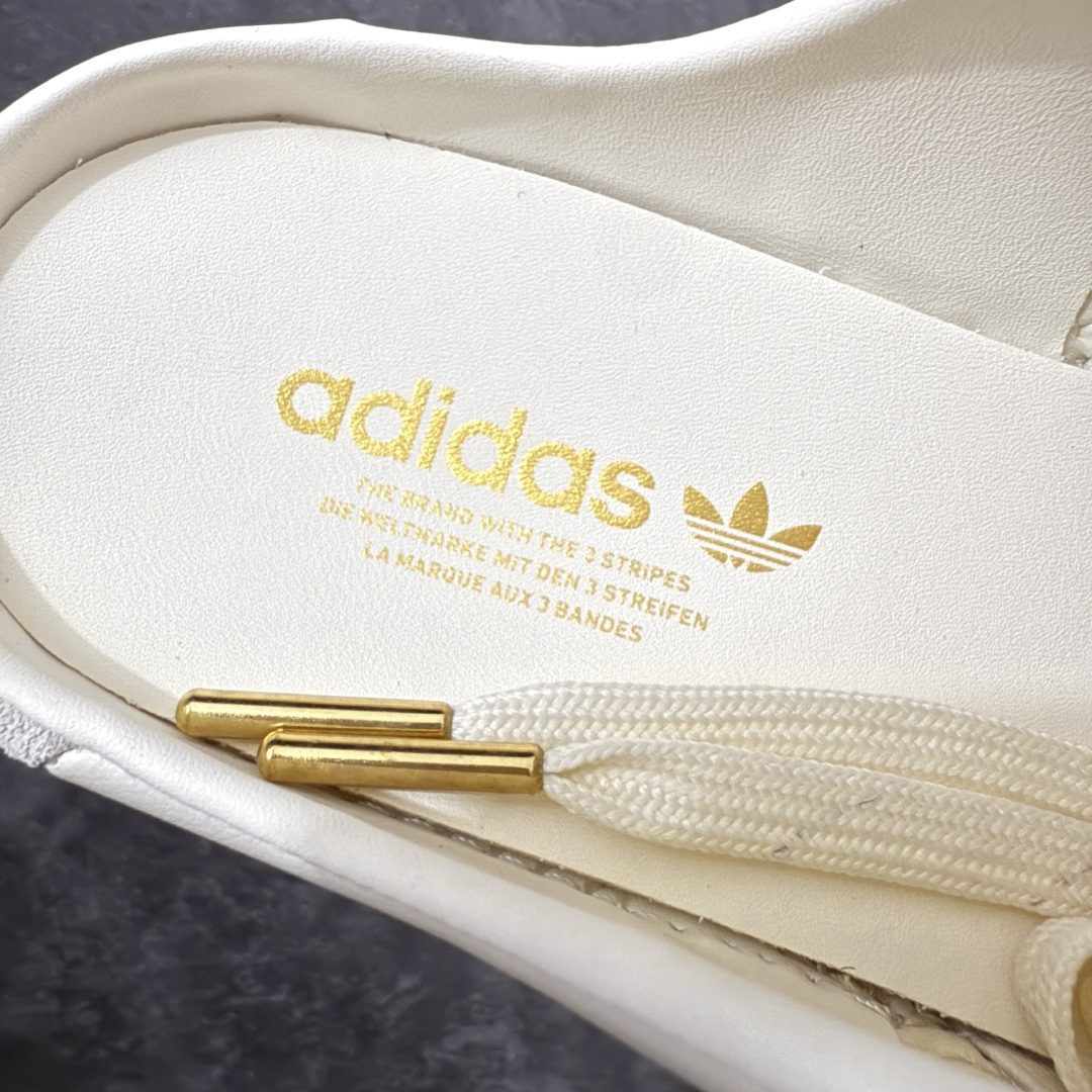 图片[8]-【渠道纯原】桑巴德训拖鞋一脚蹬 adidas originals Samba OG MULE 包头拖鞋 KH7719 浅米色 口碑大厂出品 品控大底版型不断改良更新 全套原纸板楦头开发 确保原汁原味 完美呈现桑巴版型 一比一鞋头弧度高度鞋身弧度 原厂头层皮料 细节品控鞋型随意对比 正确烫金高频细节 独家私模橡胶大底 原盒原配 尺码：35.5 36 36.5 37.5 38 38.5 39 40 40.5 41 42 42.5 43 44 44.5 45-选品中心