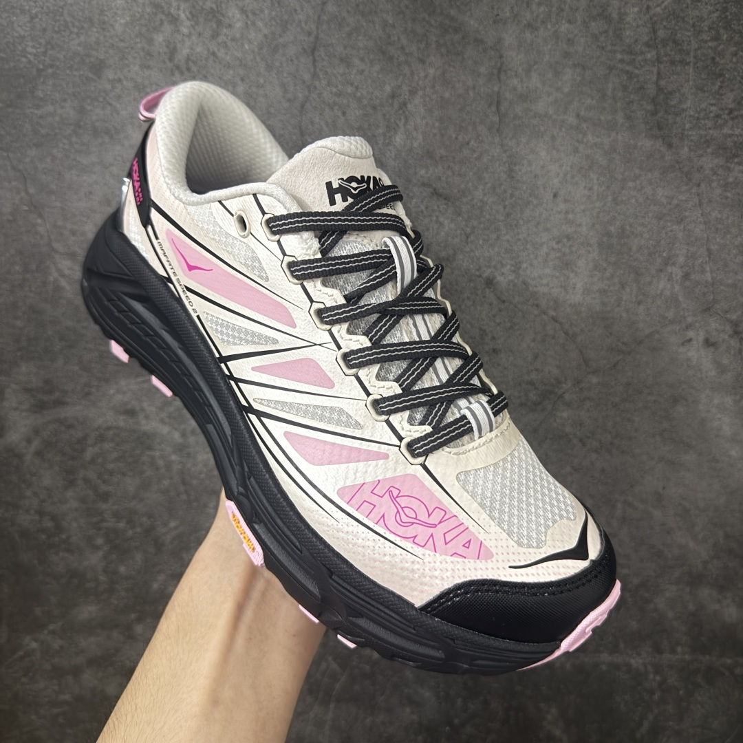 图片[3]-【公司级】Hoka Mafate Speed 2 马法特二代超轻厚底轻量山地跑步鞋   轻量化材料Fresh Foam。超轻量中底全部用料过3C认证！ 滚动平衡科技减少33%能量消耗 ！第二代Mafate更是延续精髓设计，并调整了整体的鞋型，修身的鞋型，更加灵巧的感觉一下子来了。外底韧弹感十足的EVA泡绵，结合Vibram橡胶大底，性能稳定输出，无论是平时穿着还是在潮湿的梅雨季节跑步，都是非常优秀的搭配。  尺码：36 36.5 37 38 38.5 39 40 40.5 41 42 42.5 43 44 45-选品中心