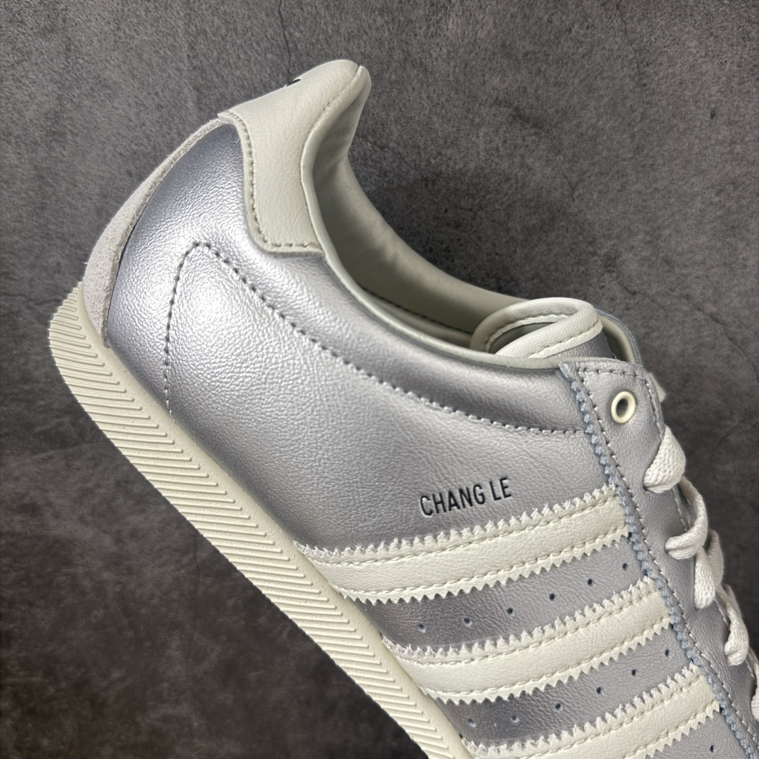 图片[7]-【CS纯原版】Adidas Originals Changle系列 阿迪达斯 三叶草 百搭低帮休闲运动板鞋 KJ3962 顶级纯原大厂出品 完美还原zp细节，注意区别市场任何版本，完全不是一路货色‼️ 全鞋原材料打造，无任何色差，正确鞋型，后跟港宝材料定型，正确微透生胶大底，反口内里头层细腻小牛皮，纸板中底 鞋垫背胶，侧面正确烫金压印字母，所有细节完美还原‼️ 尺码：35.5 36 36.5 37 38 38.5 39 40 40.5 41 42 42.5 43 44 44.5 45-选品中心
