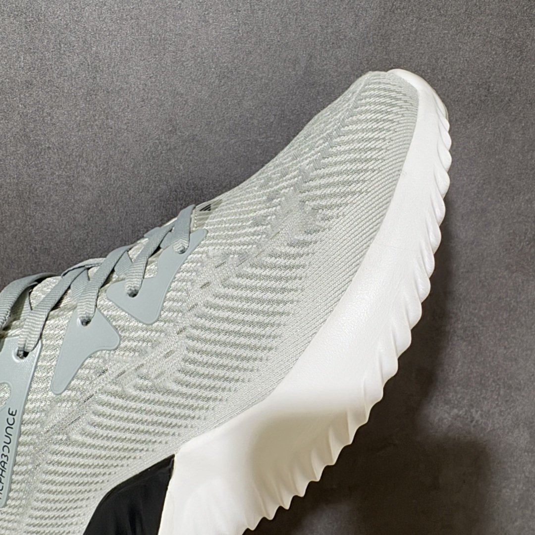 图片[8]-【公司级】adidas AlphaBounce Beyond 舒适 低帮 休闲跑步鞋 男女同款 CG4363 Bounce中底，回弹buff拉满，Bounce中底带来持续能量反馈，落地软弹不卸力，每一步都像踩在云朵上，跑跳、久走都不累脚。 一体织透气网布，兼顾包裹性与透气性，告别闷汗黏脚，脚感轻盈到几乎“无负担”。 波浪纹橡胶大底，抓地力拉满，耐磨防滑，无论是柏油路还是湿滑地面，都能稳步前行。 尺码：36 36.5 37 38 38.5 39 40 40.5 41 42 42.5 43 44 44.5 45-选品中心