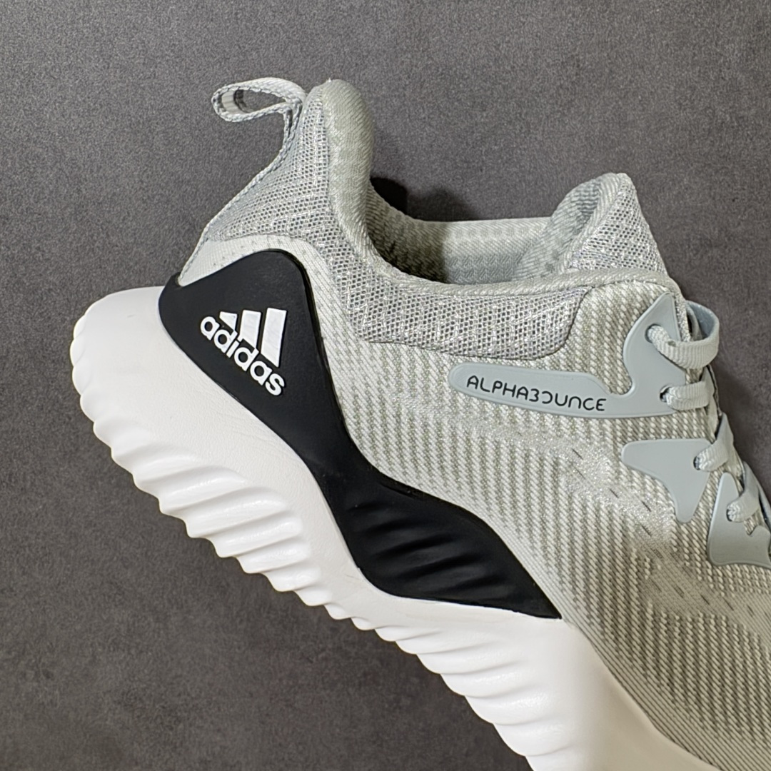 图片[7]-【公司级】adidas AlphaBounce Beyond 舒适 低帮 休闲跑步鞋 男女同款 CG4363 Bounce中底，回弹buff拉满，Bounce中底带来持续能量反馈，落地软弹不卸力，每一步都像踩在云朵上，跑跳、久走都不累脚。 一体织透气网布，兼顾包裹性与透气性，告别闷汗黏脚，脚感轻盈到几乎“无负担”。 波浪纹橡胶大底，抓地力拉满，耐磨防滑，无论是柏油路还是湿滑地面，都能稳步前行。 尺码：36 36.5 37 38 38.5 39 40 40.5 41 42 42.5 43 44 44.5 45-选品中心