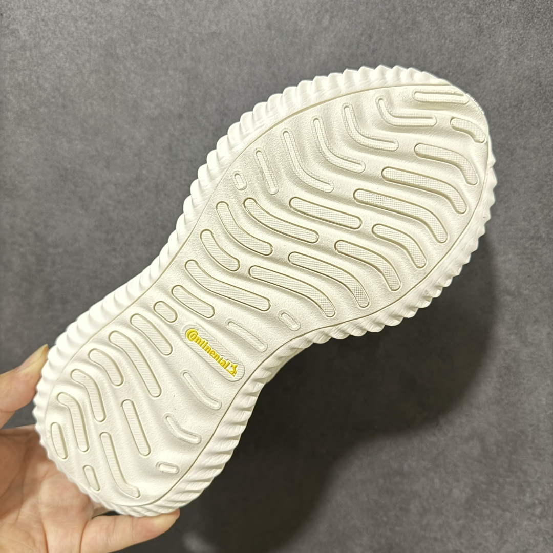 图片[9]-【公司级】adidas AlphaBounce Beyond 舒适 低帮 休闲跑步鞋 男女同款 CG4365 Bounce中底，回弹buff拉满，Bounce中底带来持续能量反馈，落地软弹不卸力，每一步都像踩在云朵上，跑跳、久走都不累脚。 一体织透气网布，兼顾包裹性与透气性，告别闷汗黏脚，脚感轻盈到几乎“无负担”。 波浪纹橡胶大底，抓地力拉满，耐磨防滑，无论是柏油路还是湿滑地面，都能稳步前行。 尺码：36 36.5 37 38 38.5 39 40 40.5 41 42 42.5 43 44 44.5 45-选品中心
