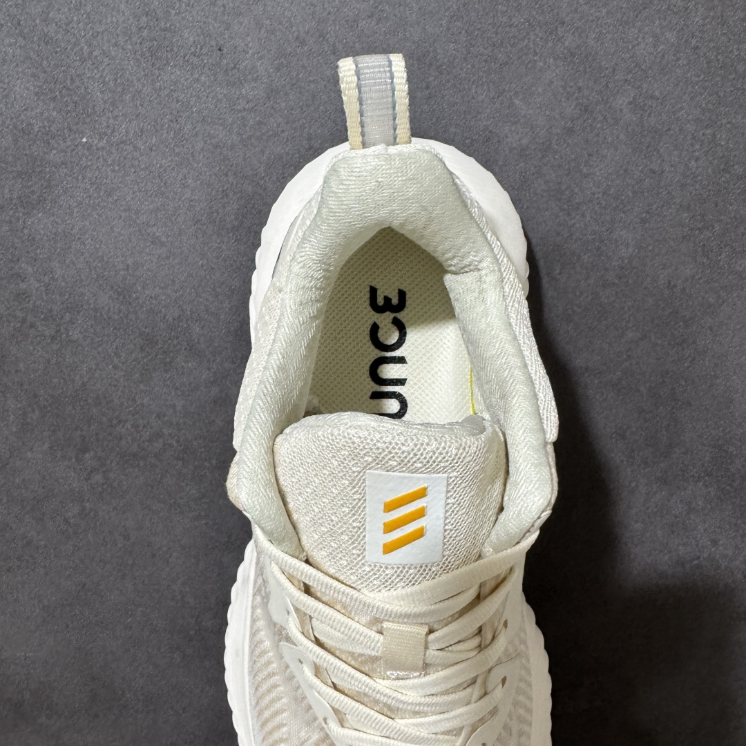 图片[6]-【公司级】adidas AlphaBounce Beyond 舒适 低帮 休闲跑步鞋 男女同款 CG4365 Bounce中底，回弹buff拉满，Bounce中底带来持续能量反馈，落地软弹不卸力，每一步都像踩在云朵上，跑跳、久走都不累脚。 一体织透气网布，兼顾包裹性与透气性，告别闷汗黏脚，脚感轻盈到几乎“无负担”。 波浪纹橡胶大底，抓地力拉满，耐磨防滑，无论是柏油路还是湿滑地面，都能稳步前行。 尺码：36 36.5 37 38 38.5 39 40 40.5 41 42 42.5 43 44 44.5 45-选品中心