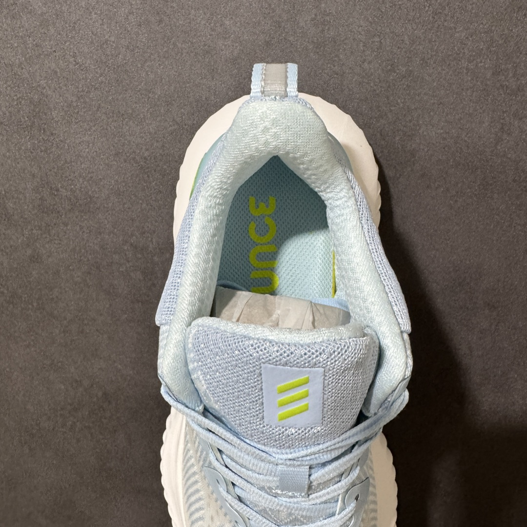 图片[6]-【公司级】adidas AlphaBounce Beyond 舒适 低帮 休闲跑步鞋 男女同款 CG4366 Bounce中底，回弹buff拉满，Bounce中底带来持续能量反馈，落地软弹不卸力，每一步都像踩在云朵上，跑跳、久走都不累脚。 一体织透气网布，兼顾包裹性与透气性，告别闷汗黏脚，脚感轻盈到几乎“无负担”。 波浪纹橡胶大底，抓地力拉满，耐磨防滑，无论是柏油路还是湿滑地面，都能稳步前行。 尺码：36 36.5 37 38 38.5 39 40 40.5 41 42 42.5 43 44 44.5 45-选品中心