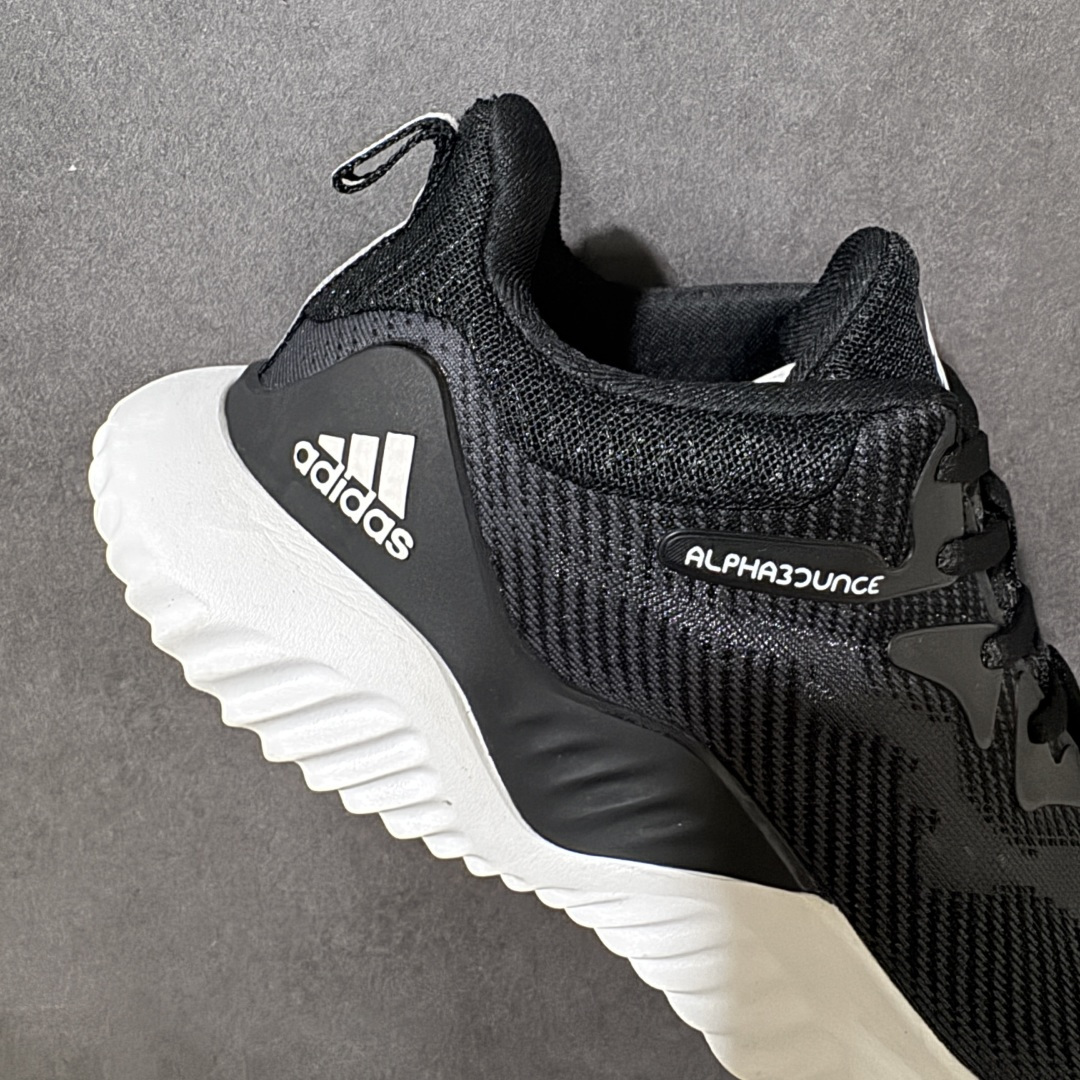 图片[7]-【公司级】adidas AlphaBounce Beyond 舒适 低帮 休闲跑步鞋 男女同款 CG4861 Bounce中底，回弹buff拉满，Bounce中底带来持续能量反馈，落地软弹不卸力，每一步都像踩在云朵上，跑跳、久走都不累脚。 一体织透气网布，兼顾包裹性与透气性，告别闷汗黏脚，脚感轻盈到几乎“无负担”。 波浪纹橡胶大底，抓地力拉满，耐磨防滑，无论是柏油路还是湿滑地面，都能稳步前行。 尺码：36 36.5 37 38 38.5 39 40 40.5 41 42 42.5 43 44 44.5 45-选品中心