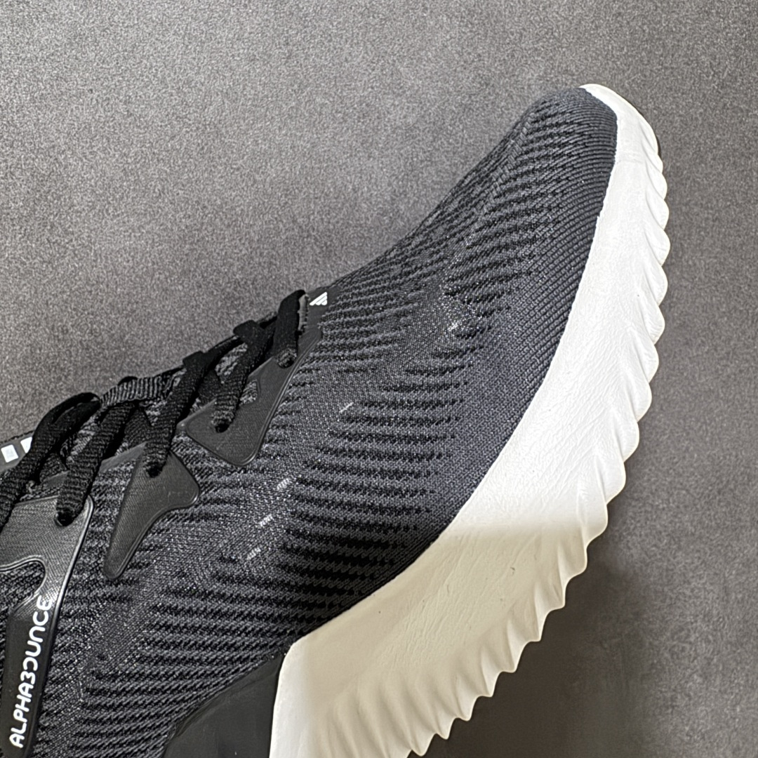 图片[8]-【公司级】adidas AlphaBounce Beyond 舒适 低帮 休闲跑步鞋 男女同款 CG4861 Bounce中底，回弹buff拉满，Bounce中底带来持续能量反馈，落地软弹不卸力，每一步都像踩在云朵上，跑跳、久走都不累脚。 一体织透气网布，兼顾包裹性与透气性，告别闷汗黏脚，脚感轻盈到几乎“无负担”。 波浪纹橡胶大底，抓地力拉满，耐磨防滑，无论是柏油路还是湿滑地面，都能稳步前行。 尺码：36 36.5 37 38 38.5 39 40 40.5 41 42 42.5 43 44 44.5 45-选品中心