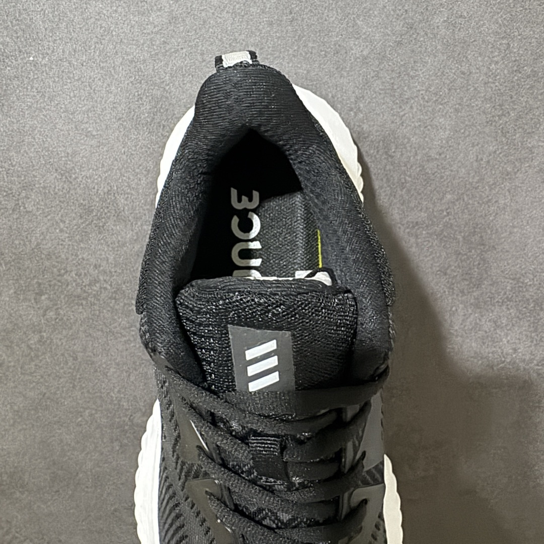图片[6]-【公司级】adidas AlphaBounce Beyond 舒适 低帮 休闲跑步鞋 男女同款 CG4861 Bounce中底，回弹buff拉满，Bounce中底带来持续能量反馈，落地软弹不卸力，每一步都像踩在云朵上，跑跳、久走都不累脚。 一体织透气网布，兼顾包裹性与透气性，告别闷汗黏脚，脚感轻盈到几乎“无负担”。 波浪纹橡胶大底，抓地力拉满，耐磨防滑，无论是柏油路还是湿滑地面，都能稳步前行。 尺码：36 36.5 37 38 38.5 39 40 40.5 41 42 42.5 43 44 44.5 45-选品中心