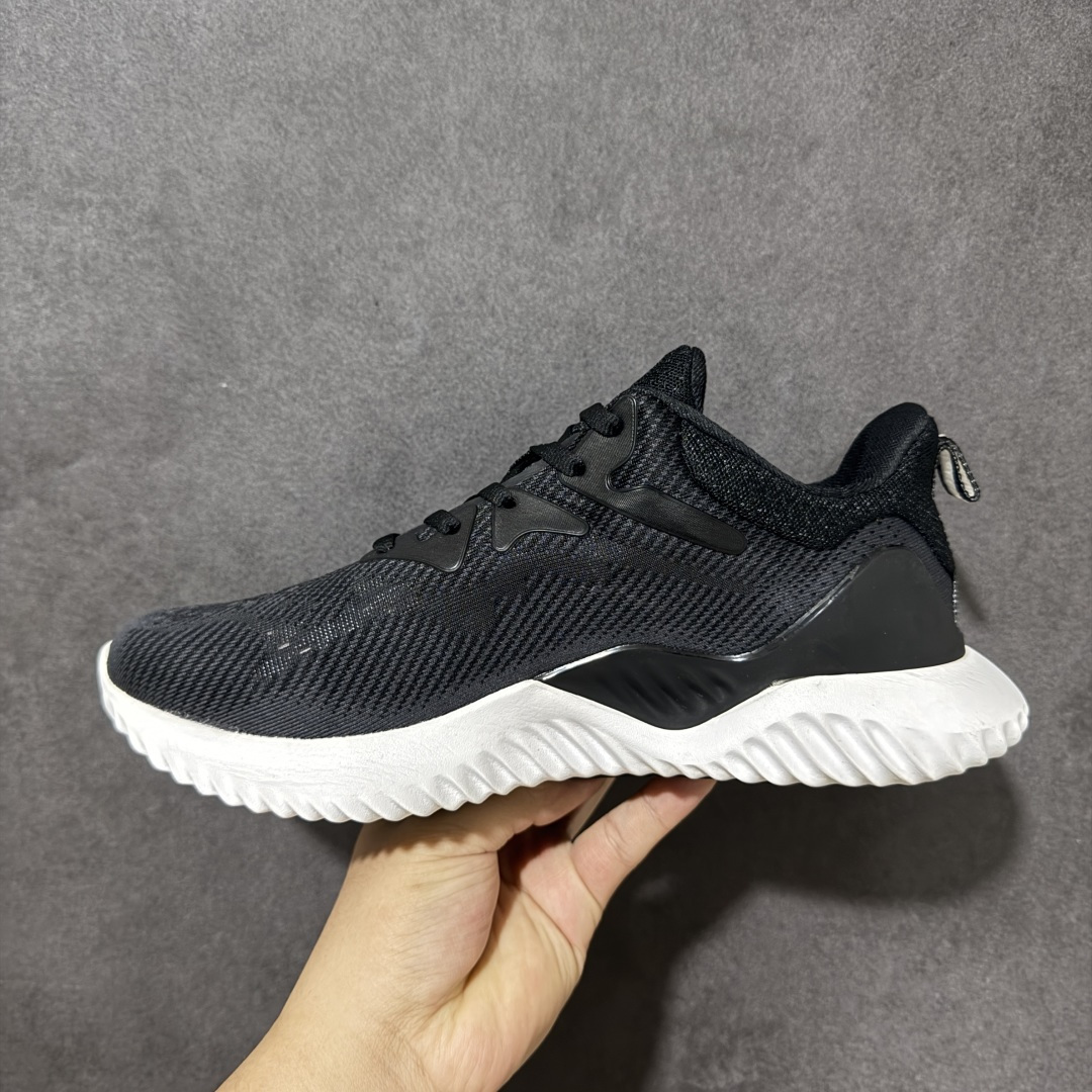 图片[2]-【公司级】adidas AlphaBounce Beyond 舒适 低帮 休闲跑步鞋 男女同款 CG4861 Bounce中底，回弹buff拉满，Bounce中底带来持续能量反馈，落地软弹不卸力，每一步都像踩在云朵上，跑跳、久走都不累脚。 一体织透气网布，兼顾包裹性与透气性，告别闷汗黏脚，脚感轻盈到几乎“无负担”。 波浪纹橡胶大底，抓地力拉满，耐磨防滑，无论是柏油路还是湿滑地面，都能稳步前行。 尺码：36 36.5 37 38 38.5 39 40 40.5 41 42 42.5 43 44 44.5 45-选品中心