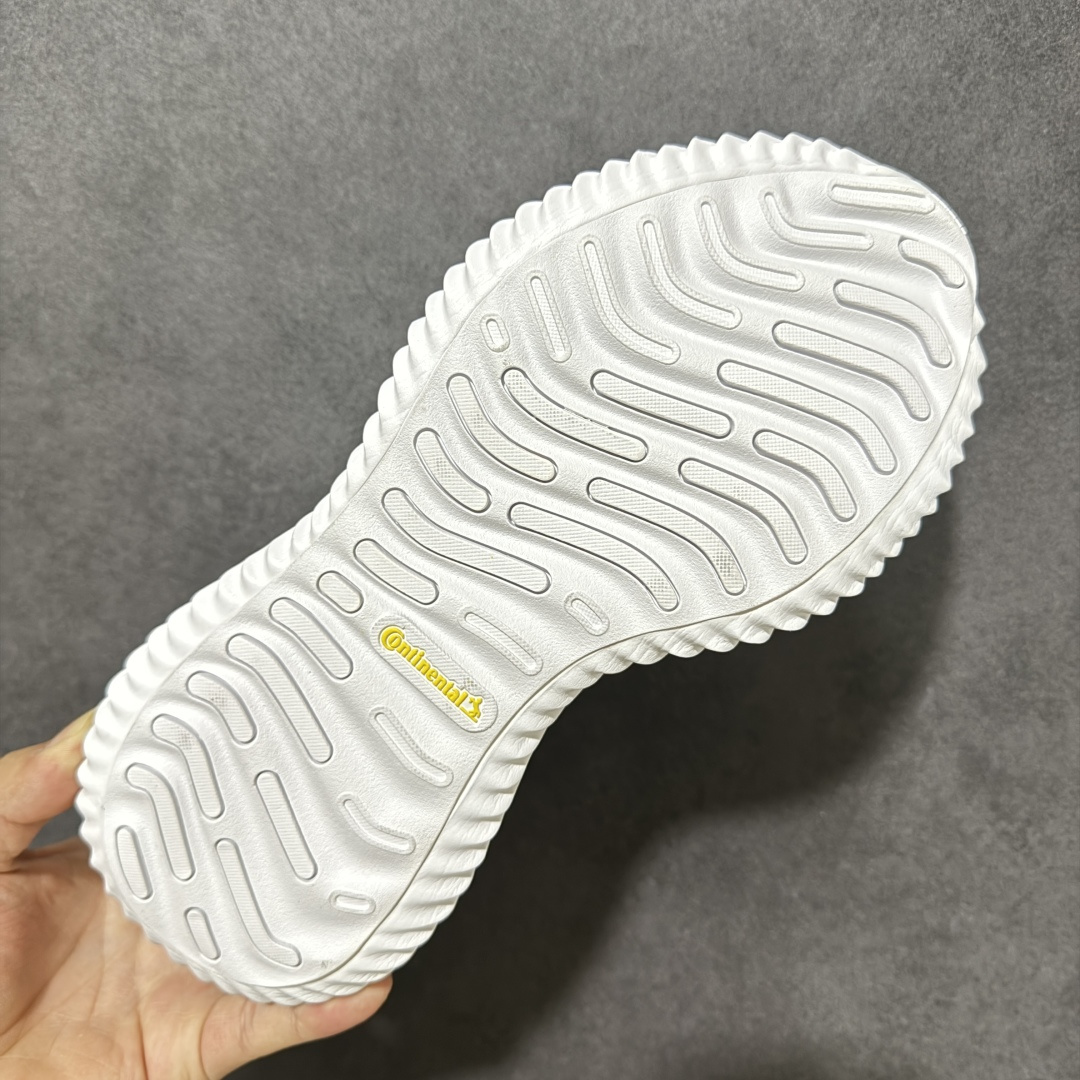 图片[9]-【公司级】adidas AlphaBounce Beyond 舒适 低帮 休闲跑步鞋 男女同款 CG4364 Bounce中底，回弹buff拉满，Bounce中底带来持续能量反馈，落地软弹不卸力，每一步都像踩在云朵上，跑跳、久走都不累脚。 一体织透气网布，兼顾包裹性与透气性，告别闷汗黏脚，脚感轻盈到几乎“无负担”。 波浪纹橡胶大底，抓地力拉满，耐磨防滑，无论是柏油路还是湿滑地面，都能稳步前行。 尺码：36 36.5 37 38 38.5 39 40 40.5 41 42 42.5 43 44 44.5 45-选品中心
