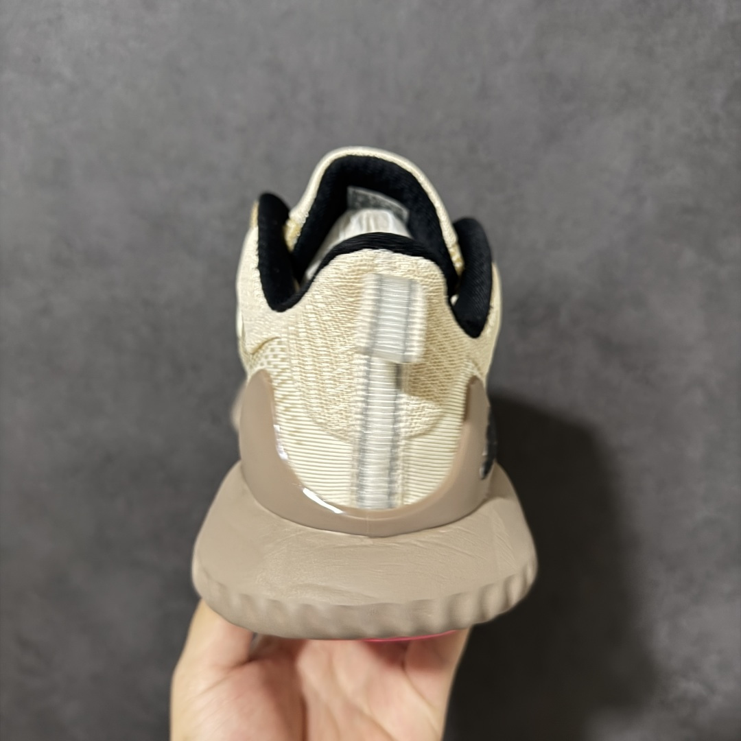 图片[4]-【公司级】adidas AlphaBounce Beyond 舒适 低帮 休闲跑步鞋 男女同款 CG4367 Bounce中底，回弹buff拉满，Bounce中底带来持续能量反馈，落地软弹不卸力，每一步都像踩在云朵上，跑跳、久走都不累脚。 一体织透气网布，兼顾包裹性与透气性，告别闷汗黏脚，脚感轻盈到几乎“无负担”。 波浪纹橡胶大底，抓地力拉满，耐磨防滑，无论是柏油路还是湿滑地面，都能稳步前行。 尺码：36 36.5 37 38 38.5 39 40 40.5 41 42 42.5 43 44 44.5 45-选品中心