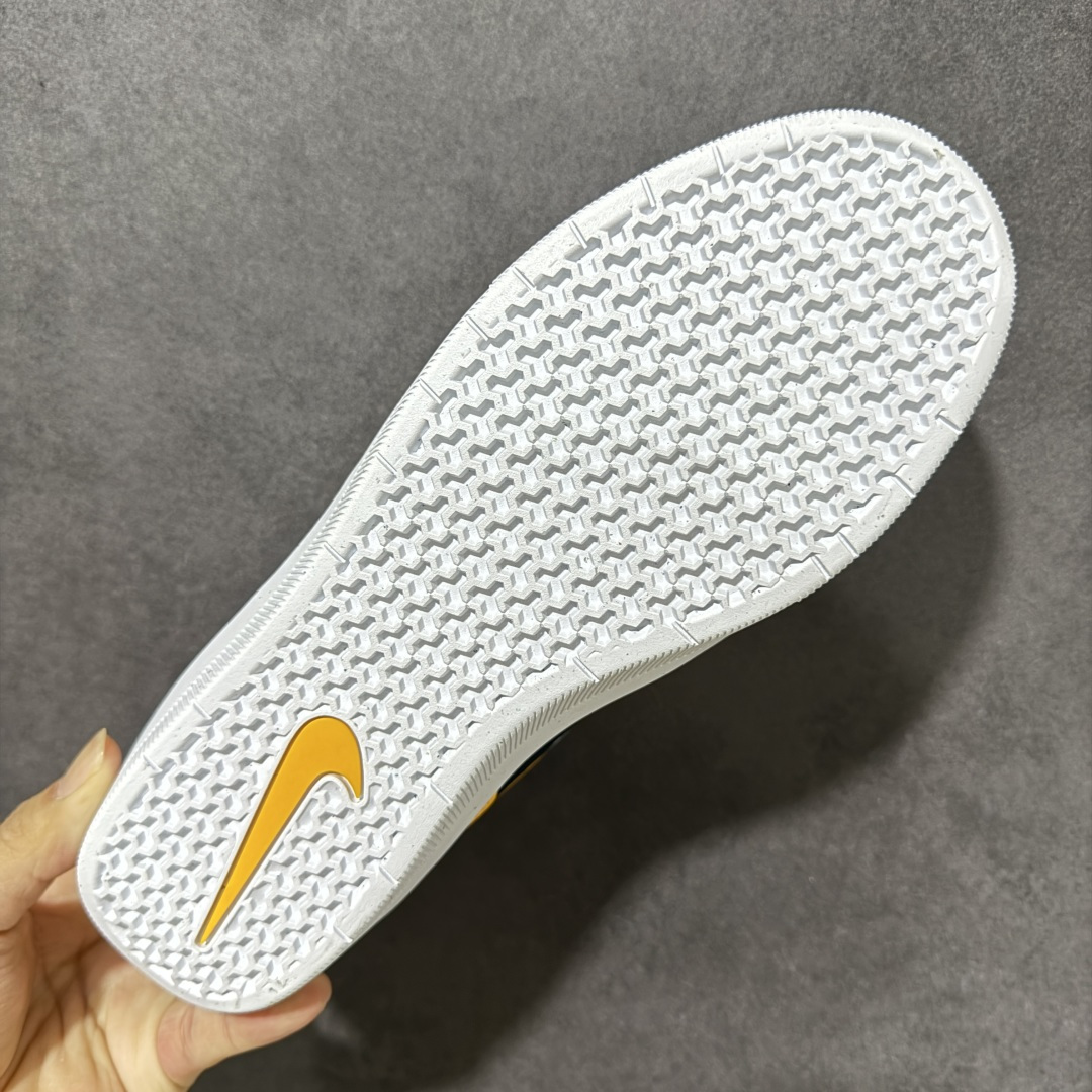 图片[9]-【公司级】Nike SB Force 58 硫化杯底 传统篮球风格板鞋 Nike SB Force 58 男/女滑板鞋采用包边设计 经久耐穿 硫化结构则有效提升灵活性 穿上这款创意力作 助你耀动街头 采用帆布和翻毛皮组合材料 融入打孔设计 为你打造彰显经典篮球风范的整体造型 货号：DH7505-700 尺码：36 36.5 37.5 38 38.5 39 40 40.5 41 42 42.5 43 44 45-选品中心
