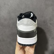 Nike SB Dunk Low 绑带 低帮休闲板鞋 DD1391-100#大厂纯原品质出货 超高清洁度 Nike SB Dunk Low 绑带 低帮休闲板鞋 DD1391-100#大厂纯原品质出货 超高清洁度