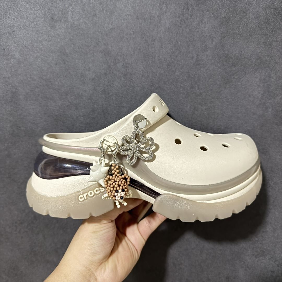 【纯原H版】原厂级 Crocs 卡骆驰 海豚 经夏季经典两用厚底沙滩洞洞鞋 凉鞋拖鞋 全新莞产高端品质 免费随机赠送4-5颗配饰 鞋面更加耐用易清洗 该鞋款轻盈舒适 尺码：M4（36-37）M5（37-38）M6（38-39）M7(39-40）-选品中心