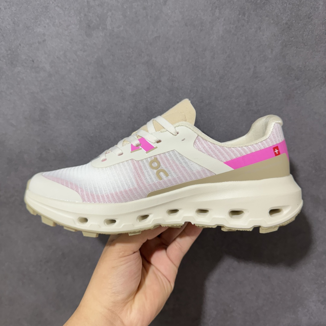 图片[2]-【公司级】昂跑On Cloud新品男女同款缓震徒步鞋厚底增高运动老爹鞋 云模块高弹eva十橡胶组合，缓震回弹双效合一，抓地力及耐磨性兼备原装进口织物鞋面，厚实兼备透气性，同步原版高频压印及压胶处理，3m反光加持缓震性能提升：采用了先进的缓震技术，能够有效减少跑步时对关节的冲击，保护运动者的健康。其独特的缓震系统设计能够提供稳定的支撑，确保跑者在跑道上尽情释潜能。 这款运动鞋注重透气性和舒适性，采用轻盈透气的材料，确保双脚在奔跑中感受自由和快感。紧密贴合脚型的设计，提供稳定的支撑，让跑者在奔跑中更加自如。 尺码：36-40无半码-选品中心