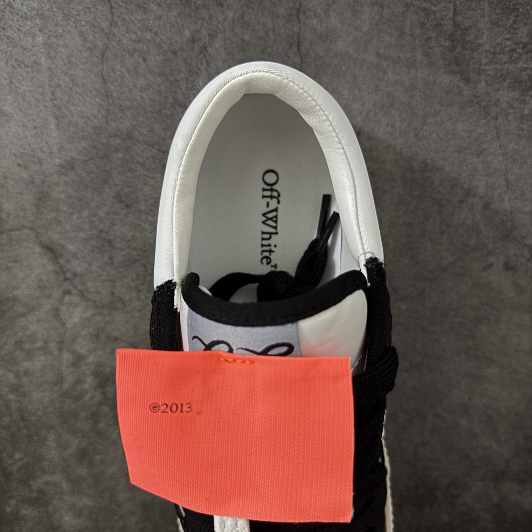图片[8]-【纯原版】OFF-WHITE 3.0 Off Court 小牛皮 圆头系带 低帮休闲休闲鞋 标签的独特风格上脚就是焦点 外观很有设计感，个性独特，辨识度拉满 尺码：36 37 38 39 40 41 42 43 44 45 46 47-选品中心