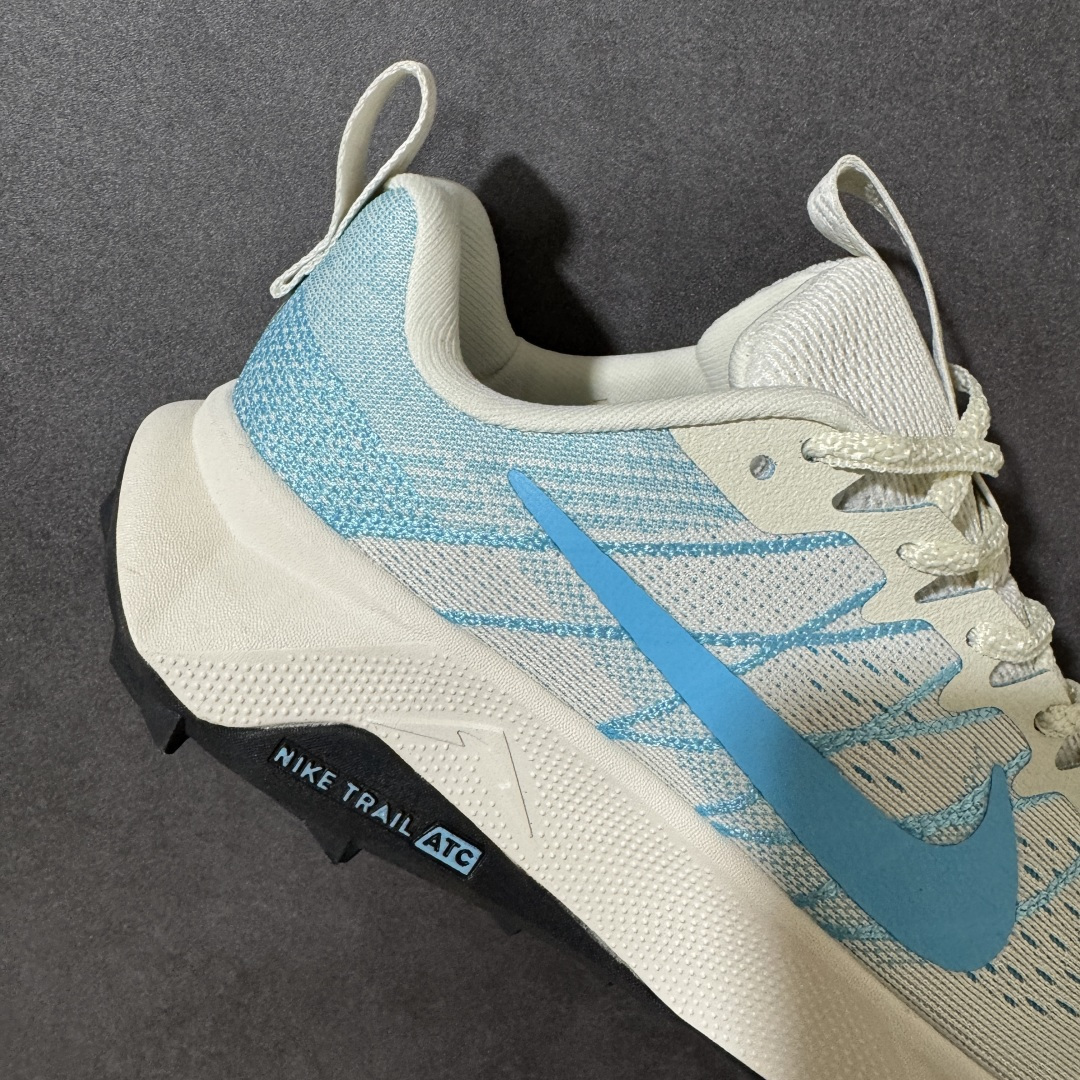 图片[7]-【公司级】Nike Reactx Wildhorse 10 耐克 防滑耐磨 轻盈舒适 越野跑步鞋 兼顾迅疾外观和稳固脚感 后跟覆面和中足动态支撑巧妙融合 缔造稳定顺畅的迈步体验 货号：FV2338-010 尺码：36 36.5 37.5 38 38.5 39 40 40.5 41 42 42.5 43 44 45-选品中心