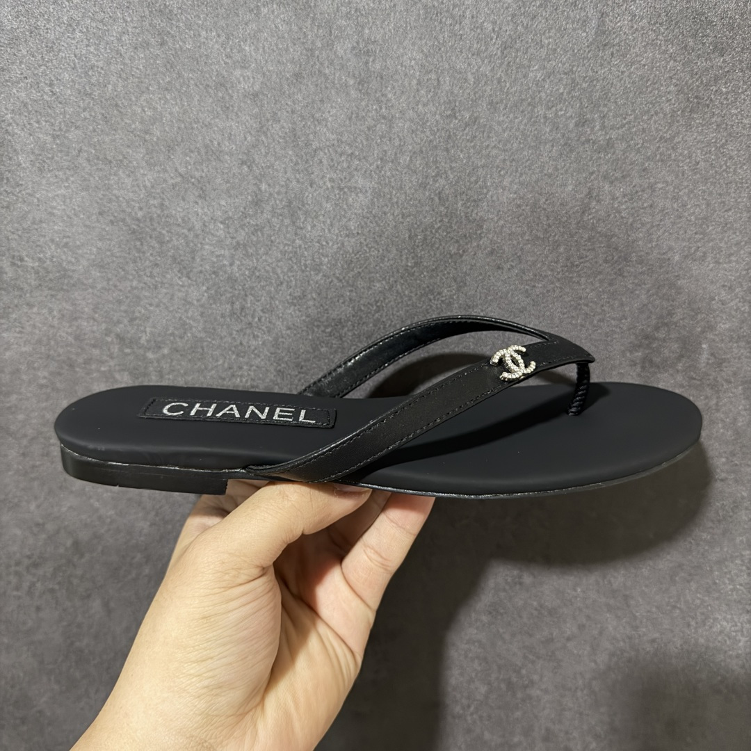 【广东纯原版】CHANEL香奈儿 24S 舒适百搭 人字拖鞋 女款 黑色 尺码:35-40-选品中心