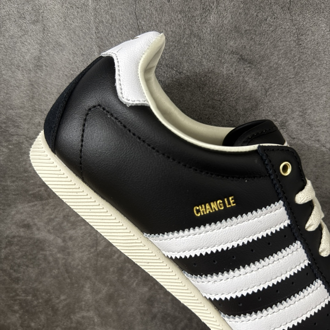 图片[7]-【CS纯原版】Adidas Originals Changle系列 阿迪达斯 三叶草 百搭低帮休闲运动板鞋 KJ3960 顶级纯原大厂出品 完美还原zp细节，注意区别市场任何版本，完全不是一路货色‼️ 全鞋原材料打造，无任何色差，正确鞋型，后跟港宝材料定型，正确微透生胶大底，反口内里头层细腻小牛皮，纸板中底 鞋垫背胶，侧面正确烫金压印字母，所有细节完美还原‼️ 尺码：35.5 36 36.5 37 38 38.5 39 40 40.5 41 42 42.5 43 44 44.5 45-选品中心