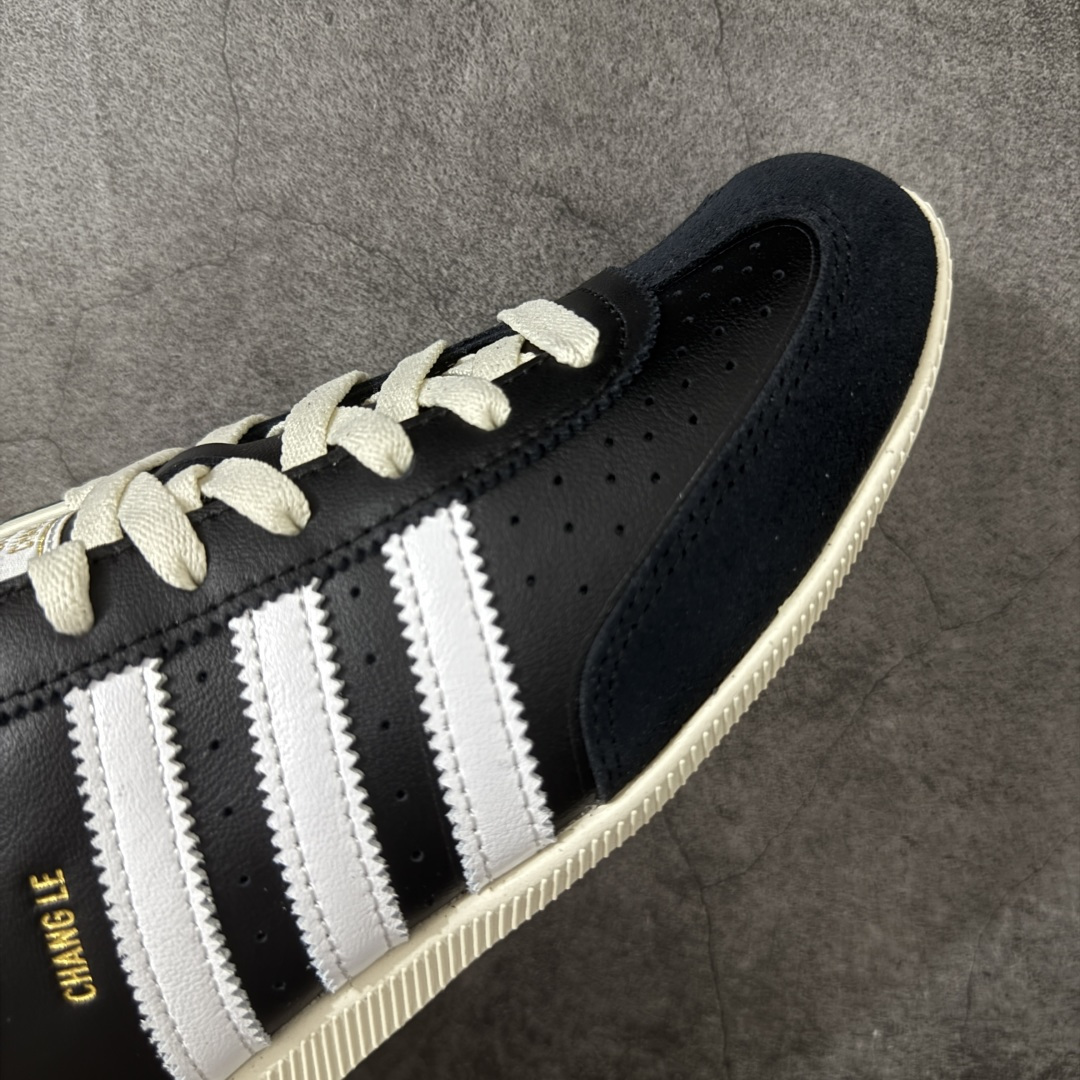 图片[6]-【CS纯原版】Adidas Originals Changle系列 阿迪达斯 三叶草 百搭低帮休闲运动板鞋 KJ3960 顶级纯原大厂出品 完美还原zp细节，注意区别市场任何版本，完全不是一路货色‼️ 全鞋原材料打造，无任何色差，正确鞋型，后跟港宝材料定型，正确微透生胶大底，反口内里头层细腻小牛皮，纸板中底 鞋垫背胶，侧面正确烫金压印字母，所有细节完美还原‼️ 尺码：35.5 36 36.5 37 38 38.5 39 40 40.5 41 42 42.5 43 44 44.5 45-选品中心