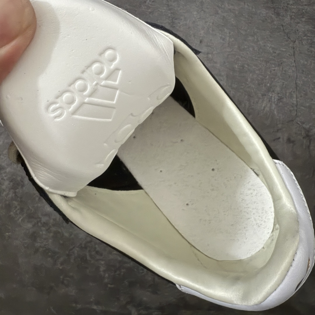 图片[9]-【CS纯原版】Adidas Originals Changle系列 阿迪达斯 三叶草 百搭低帮休闲运动板鞋 KJ3960 顶级纯原大厂出品 完美还原zp细节，注意区别市场任何版本，完全不是一路货色‼️ 全鞋原材料打造，无任何色差，正确鞋型，后跟港宝材料定型，正确微透生胶大底，反口内里头层细腻小牛皮，纸板中底 鞋垫背胶，侧面正确烫金压印字母，所有细节完美还原‼️ 尺码：35.5 36 36.5 37 38 38.5 39 40 40.5 41 42 42.5 43 44 44.5 45-选品中心