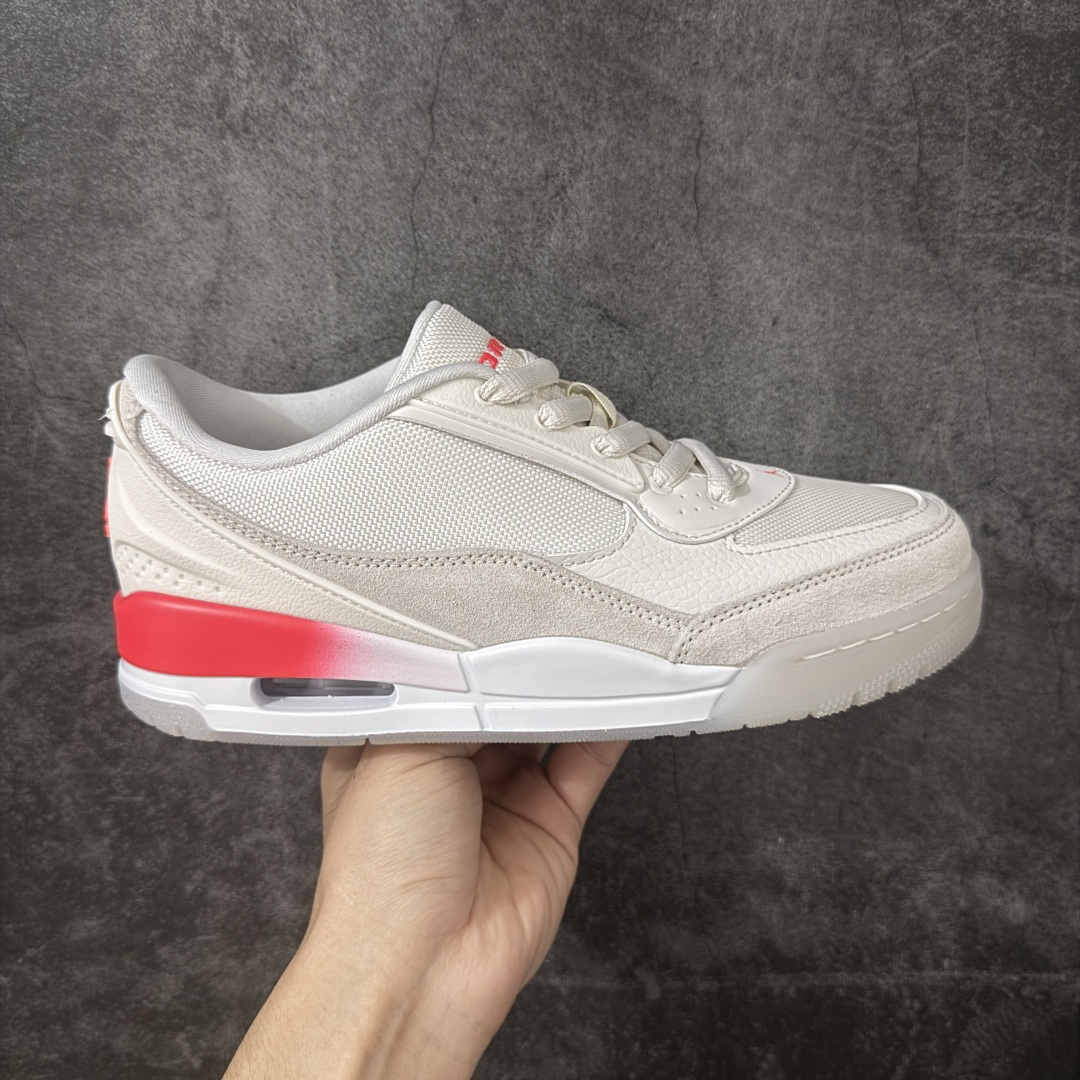 【纯原N版】Air Jordan aj3 Ultra Low 低帮 白红 乔丹篮球鞋系列 专业aj大厂出品 细节材料区别通货 清洁度到位 完美版型 鞋款大面积采用米白与奶油色为主调，营造出柔和且高级的视觉基底，辅以浅灰与淡卡其的过渡层次，让结构更显立体却不张扬。前掌标志性的经典大象爆裂纹则以偏暖的灰褐色呈现，更显低调细腻，与外底的浅棕色相呼应。后跟处半透明灰色气垫结构增加了一丝现代感，而鞋舌细节点缀的蓝色Jordan字样成为整双鞋中少有的跳色，为整体温和配色注入一抹恰到好处的活力。后跟处Jumpman Logo及Air以蓝色装扮，鞋头迷你Jumpxman Logo也辅以蓝色示人，最后以白黑双色中底搭配灰蓝色橡胶外底及Jordann字样完善整体设计收尾 货号：II3794-001 尺码：36 36.5 37.5 38 38.5 39 40 40.5 41 42 42.5 43 44 44.5 45-选品中心