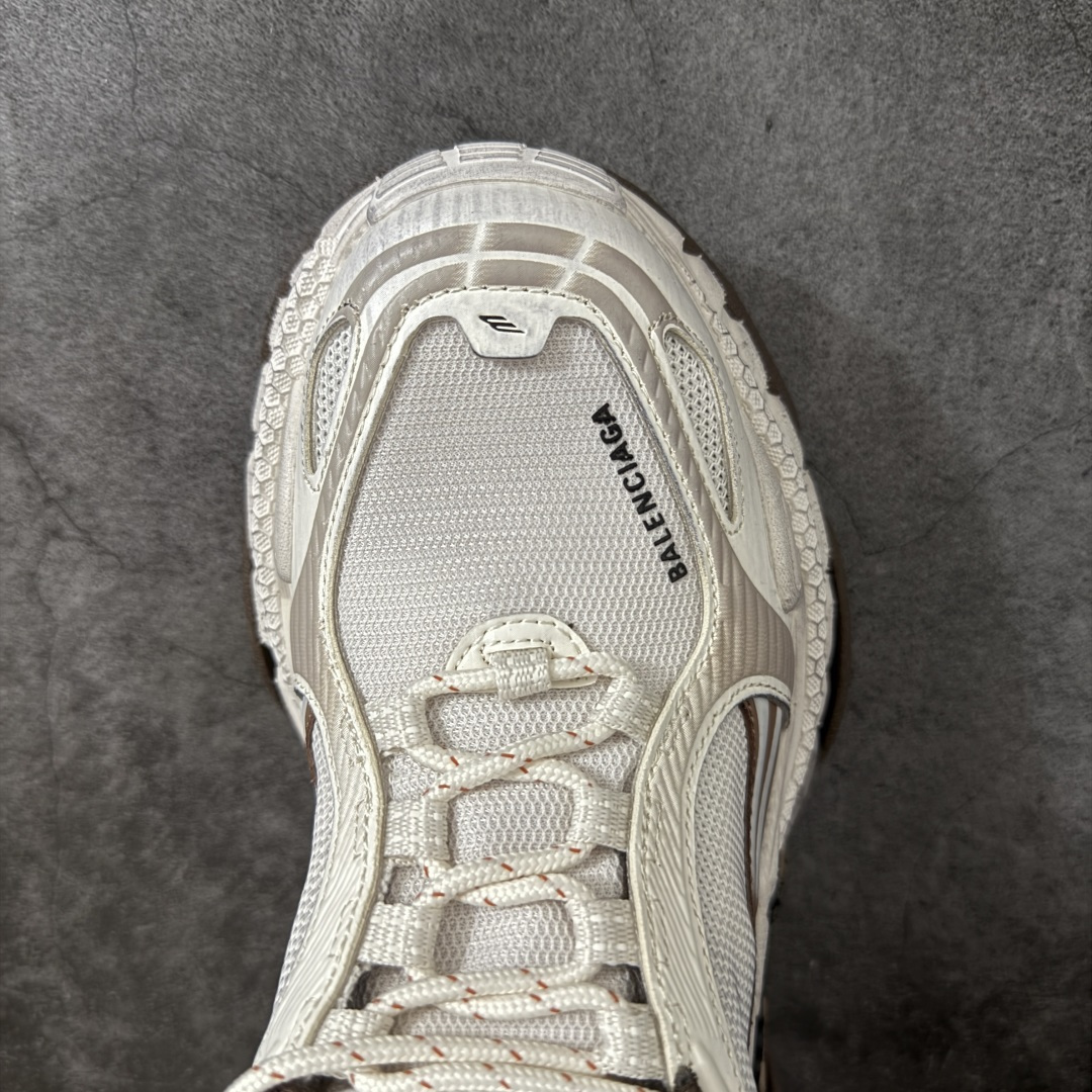 图片[5]-【ok纯原】Balenciaga巴黎世家24代 Triple S .2 米棕色 低帮 老爹鞋 市场老牌巴黎世家大厂出品 品质价格无需多言 原鞋原材料打造 一比一细节还原 此款相对之前款式轻质很多 超厚鞋底增高4-5cm 高街风格 货号：865849WTR2G1800 尺码：36-46-选品中心