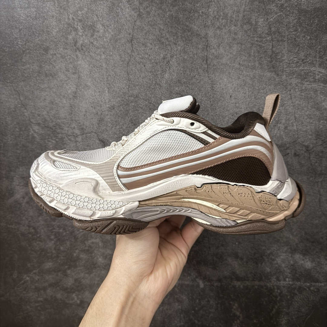 图片[2]-【ok纯原】Balenciaga巴黎世家24代 Triple S .2 米棕色 低帮 老爹鞋 市场老牌巴黎世家大厂出品 品质价格无需多言 原鞋原材料打造 一比一细节还原 此款相对之前款式轻质很多 超厚鞋底增高4-5cm 高街风格 货号：865849WTR2G1800 尺码：36-46-选品中心