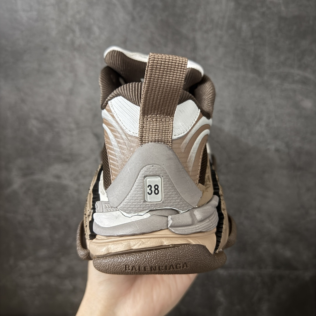 图片[4]-【ok纯原】Balenciaga巴黎世家24代 Triple S .2 米棕色 低帮 老爹鞋 市场老牌巴黎世家大厂出品 品质价格无需多言 原鞋原材料打造 一比一细节还原 此款相对之前款式轻质很多 超厚鞋底增高4-5cm 高街风格 货号：865849WTR2G1800 尺码：36-46-选品中心