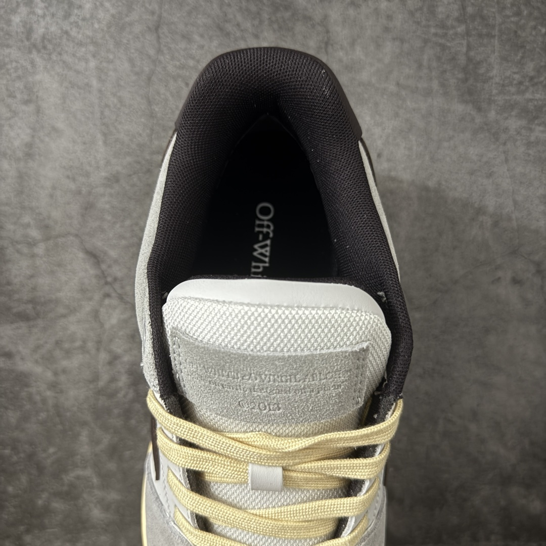 图片[8]-【原厂版】OFF-WHITE Out Of Office OW低帮时尚板鞋 白黑 全新版本 大厂出货 全头层软质皮料 质感满分💯 细节描述市场货 配件齐全 杨幂同款 由经典配色打造 箭头符号、ZipTie 标签、1ogo印花等经典元素皆在此呈现 让人一眼明了 Off-White 的潮流身份 单品以黑白配色皮质制成 饰有品牌标志性 zip Tie 束线带吊牌 侧面饰有 Arrows 图案 展现出品牌对街头风格的偏爱 原厂原档案开发 原盒原标原厂头层皮料 官方原版设计 做工细节全方位对比原鞋 尺码：35 36 37 38 39 40 41 42 43 44 45 46 47-选品中心