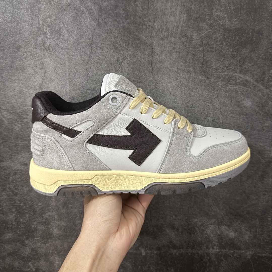 【原厂版】OFF-WHITE Out Of Office OW低帮时尚板鞋 白黑 全新版本 大厂出货 全头层软质皮料 质感满分💯 细节描述市场货 配件齐全 杨幂同款 由经典配色打造 箭头符号、ZipTie 标签、1ogo印花等经典元素皆在此呈现 让人一眼明了 Off-White 的潮流身份 单品以黑白配色皮质制成 饰有品牌标志性 zip Tie 束线带吊牌 侧面饰有 Arrows 图案 展现出品牌对街头风格的偏爱 原厂原档案开发 原盒原标原厂头层皮料 官方原版设计 做工细节全方位对比原鞋 尺码:35 36 37 38 39 40 41 42 43 44 45 46 47-选品中心