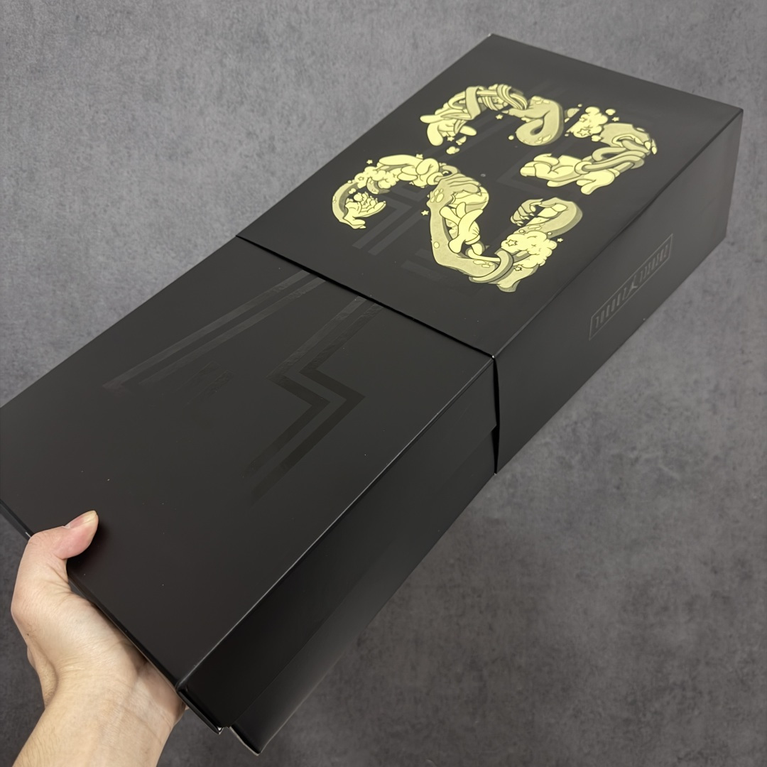 图片[10]-【OV纯原版】 Nike Air Jordan 11 RETRO AJ11 乔11 高帮运动文化篮球鞋 大灌篮 378037-003 大厂出品全新品质 升级原楦原纸版数据开发版型 采用漆皮镀膜牛培革组合耐磨防刮牛津布鞋面材质 搭载原厂碳纤维缓震中底 还原ZP细节 原厂流水成型工艺 厂级拉帮注胶效果 尺码：40-47.5含半码45.5-选品中心